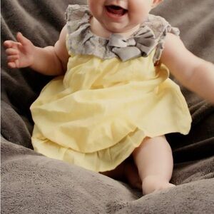 3 piece Maggie & Zoe Infant outfit in yellow and silver size 6-9 months